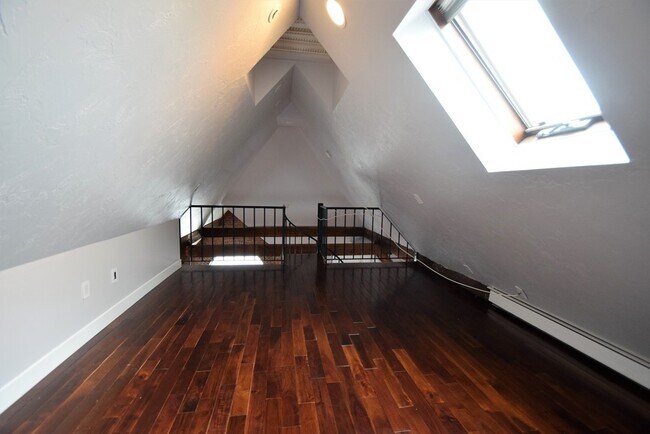 Foto del edificio - 444 Western Ave