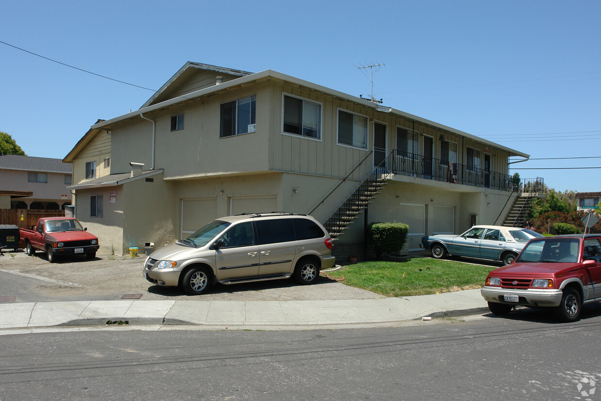 Building Photo - 1353 Calabazas Boulevard