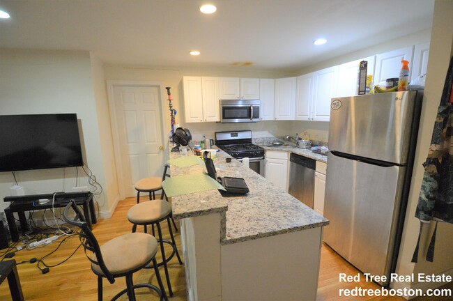 Photo - 60 Egmont St Apartment