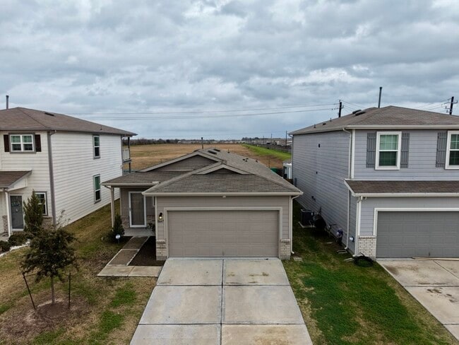 Building Photo - 10647 Cashew Run Ln