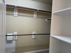 Building Photo - 21914 Cascade Hollow Ln Building Photo - 21914 Cascade Hollow Ln