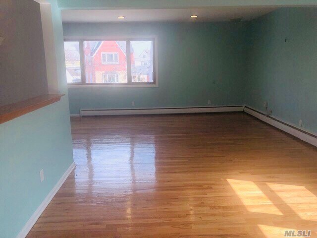 Foto del edificio - 10 Amherst Rd