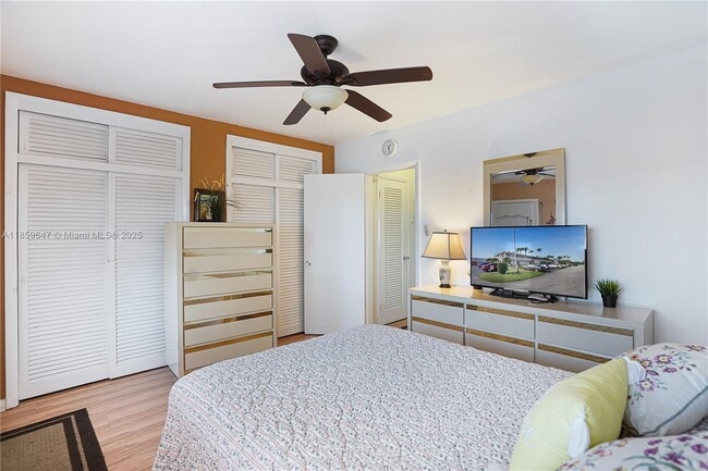 Foto del edificio - 820 SW 11th Ave