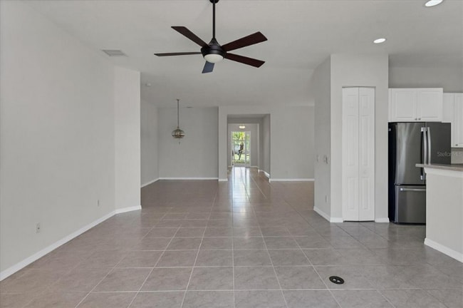 Building Photo - 6407 43rd Ct E