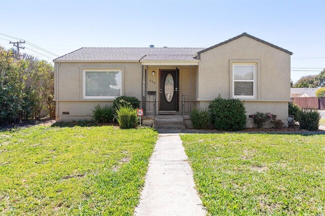 Frente de la casa - 829 Modoc St