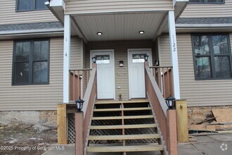 Building Photo - 1124-1124 Luzerne St
