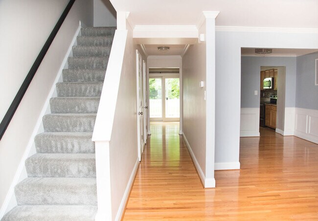 Photo - 10331 Bushman Dr Townhome