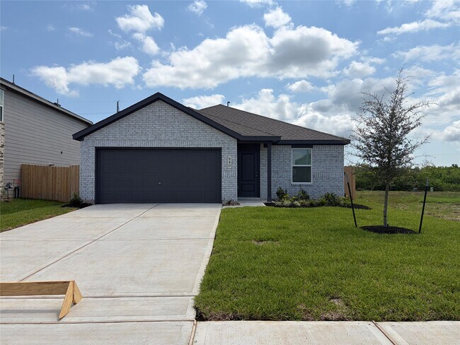 Building Photo - 940 Woodhaven Lks Dr