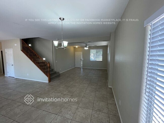 Building Photo - 16145 W Lisbon Ln