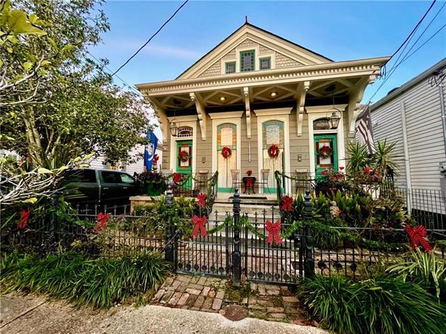 Building Photo - 915 Arabella St