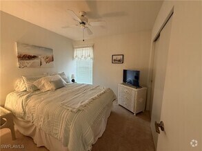 Building Photo - 5590 Trailwinds Dr