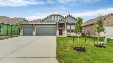 Building Photo - 1941 Colonial Ave