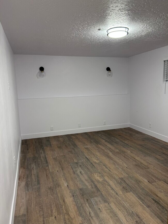 Foto del edificio - 1131 E Electra Ln