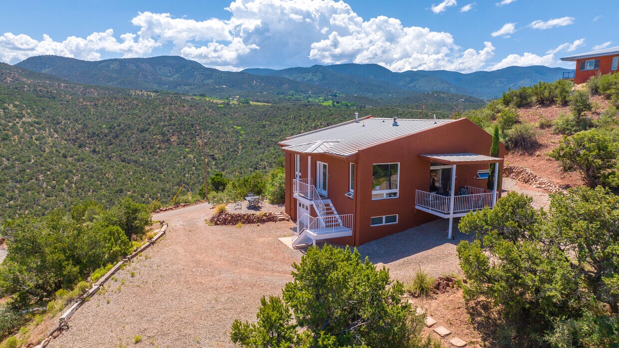 Foto principal - 104 Red Rock Rd