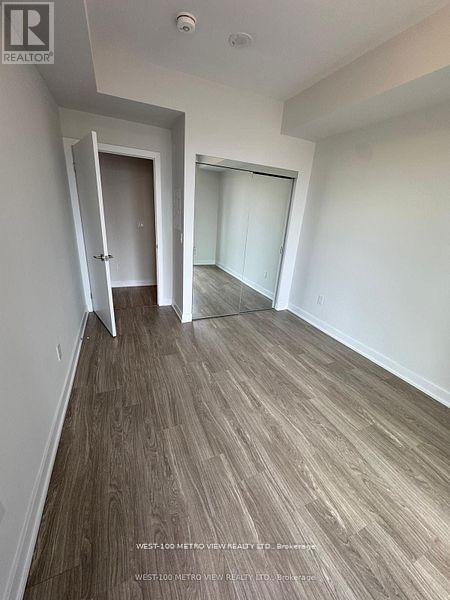 Building Photo - 430 Square One Dr