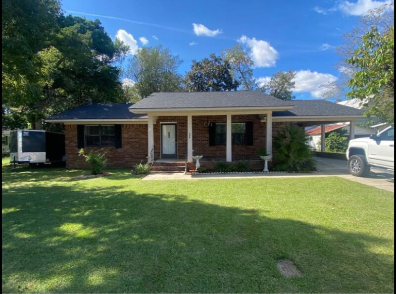 304 Morris St, Glennville, GA 30427 House Rental in Glennville, GA