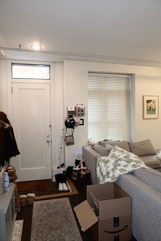 Foto del edificio - 57 N Washington St