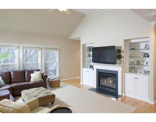 Building Photo - 15 Silver Brook Ln