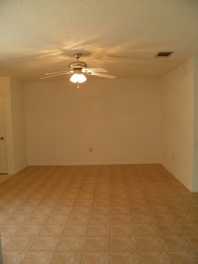 Duplex in Poinciana House Rental in Poinciana, FL