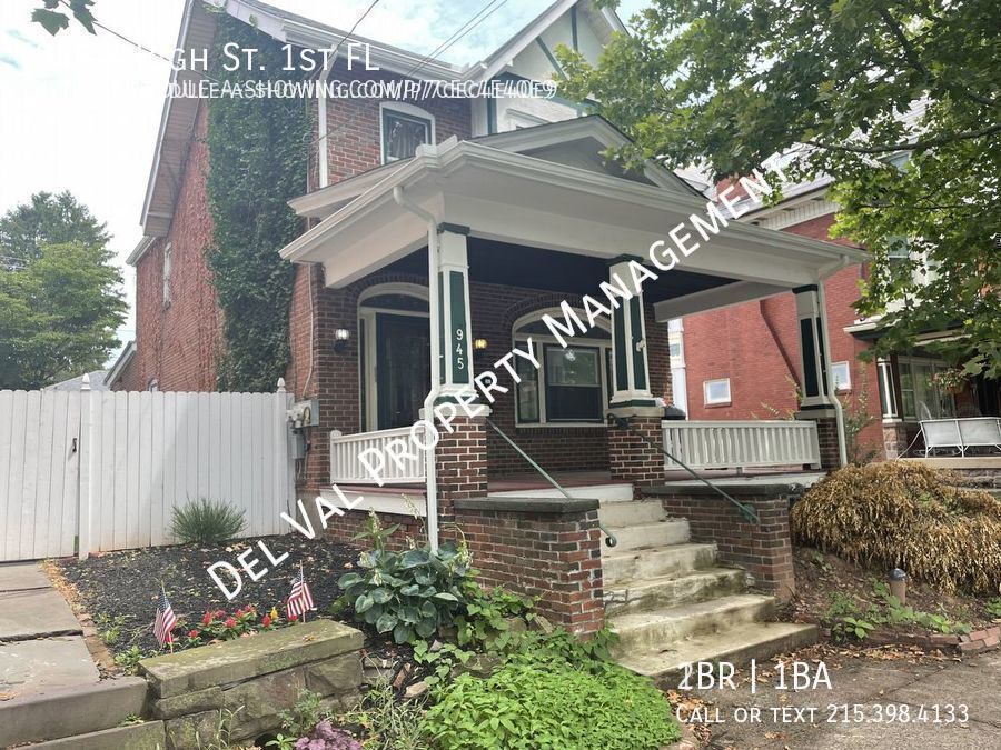 Primary Photo - 945 E High St