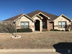 Building Photo - 3910 Hill Country Dr