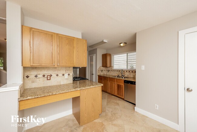 Building Photo - 18819 Atasca Oaks Drive
