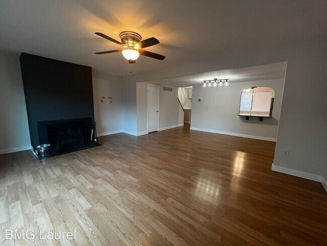 Building Photo - 4 br, 3.5 bath House - 7148 Lasting Light Way