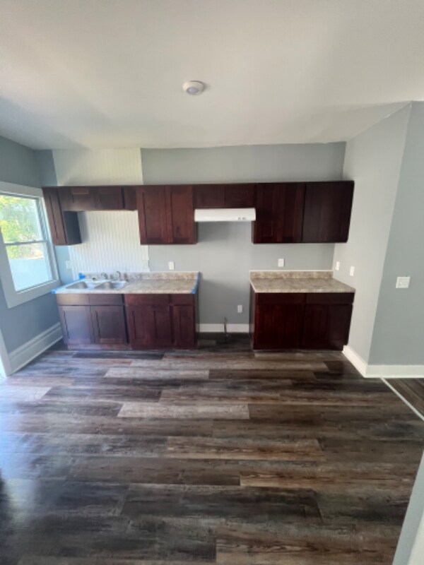 Foto del edificio - 311 Crestwood Ave