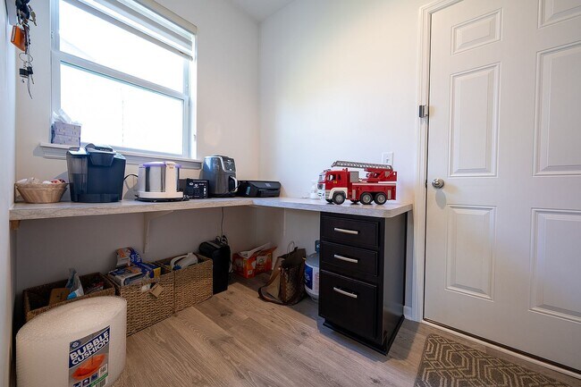 Foto del edificio - 5004 Trillium Cove NE