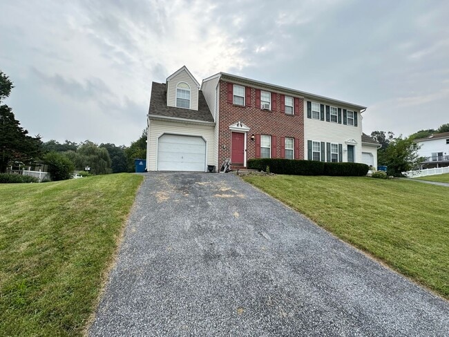 Foto del edificio - 3 Bedroom 1.5 Bathroom in Elizabethtown!
