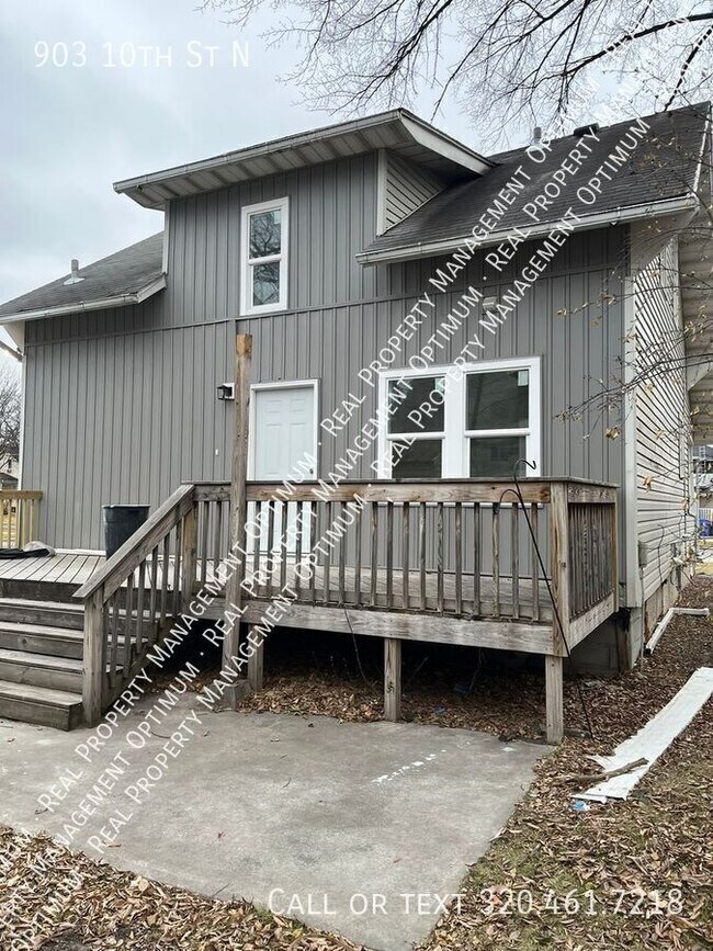 Foto del edificio - 903 10th St N