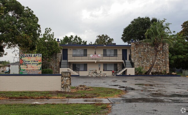 Foto del edificio - Lillie Steet Apartments