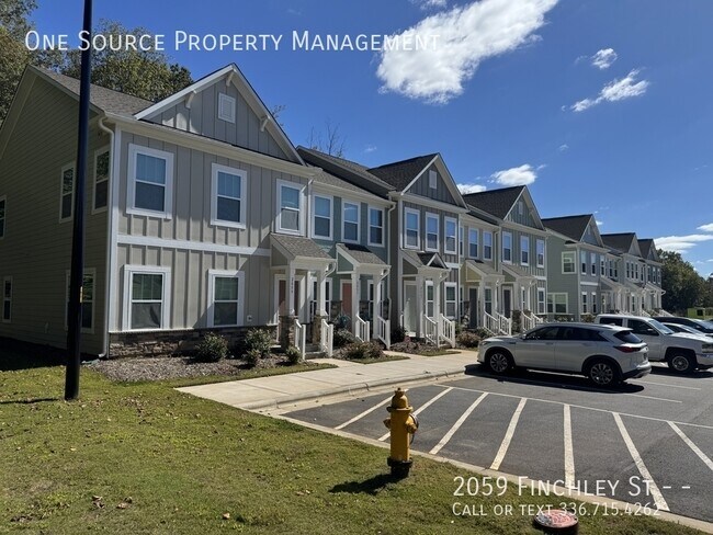 Foto del edificio - 2059 Finchley St