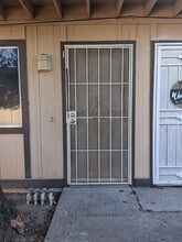 Building Photo - 3321 Sherwood Ave