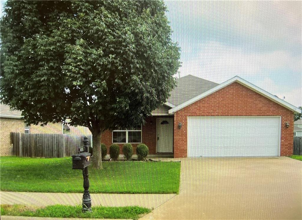 658 Olivia Ln, Centerton, AR 72719 House Rental in Centerton, AR