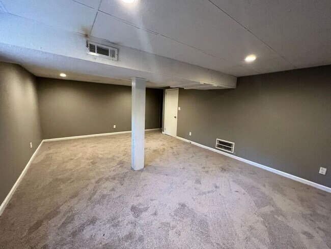 Foto del edificio - 425 15th Terrace Cir NW