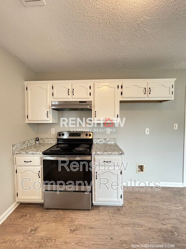 Building Photo - 4672 Tut Cove