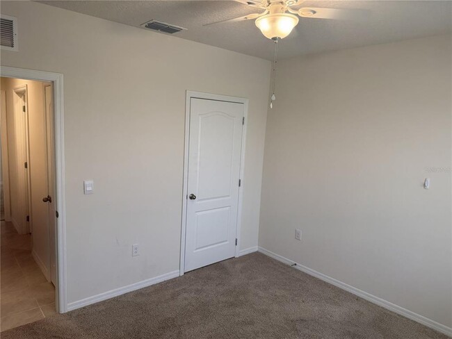 Building Photo - 1061 Fig St