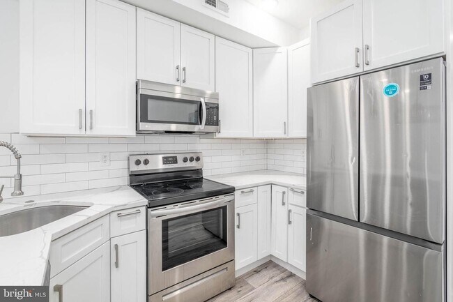 Photo - 2802 Cecil B. Moore Ave Townhome