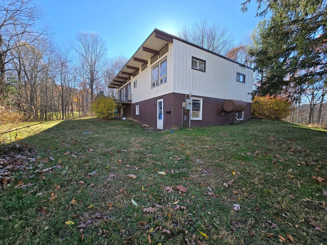 Photo - 218 Hillside Dr (West Jefferson, NC)