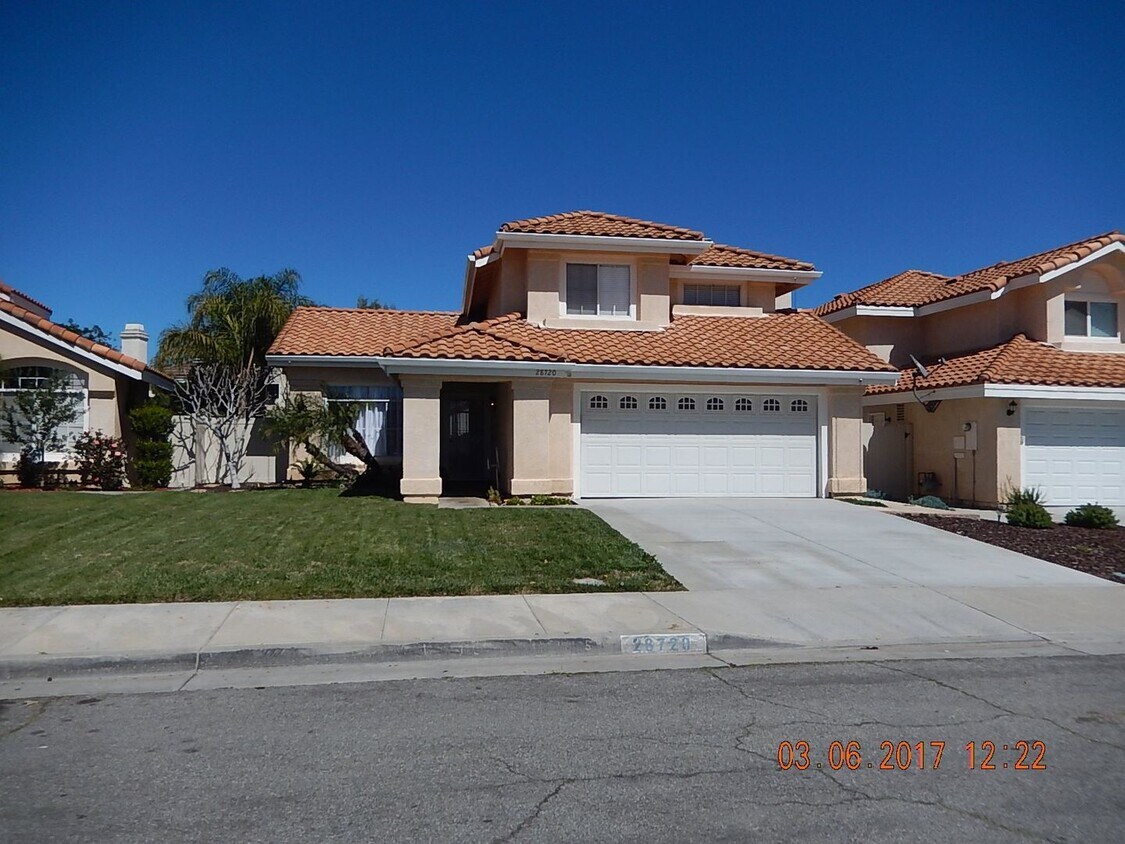 Foto principal - 28720 N Port Ln