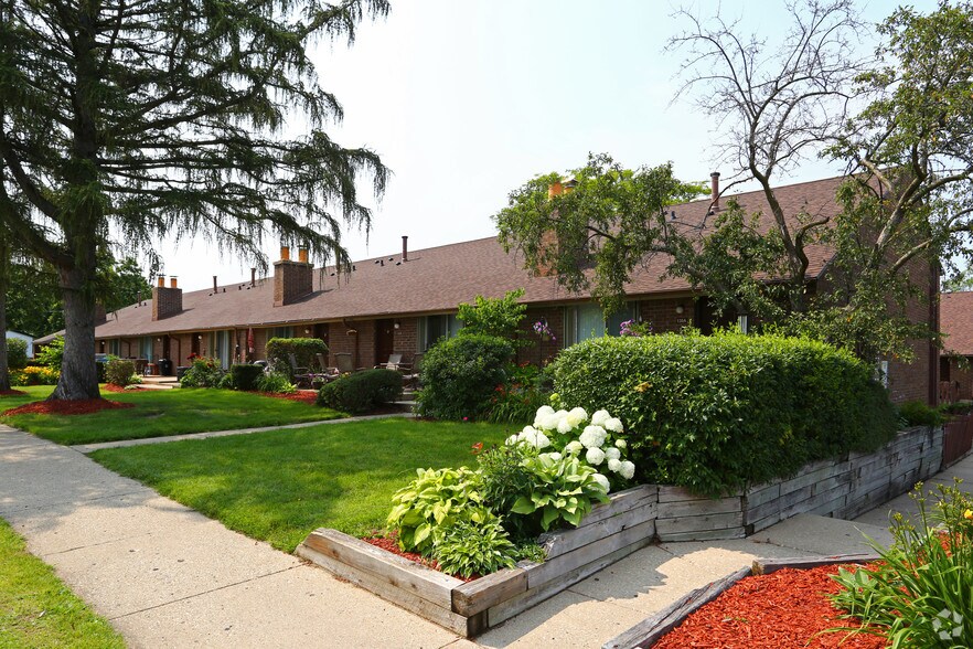 Crystal Lake Apartments Rentals Crystal Lake IL Apartmentscom Crystal Lake Apartments Rentals Crystal Lake IL Apartmentscom