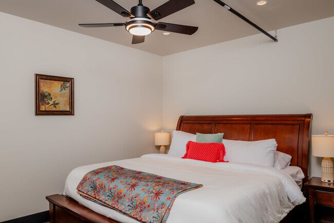 Foto del edificio - 217 S Badger Ave