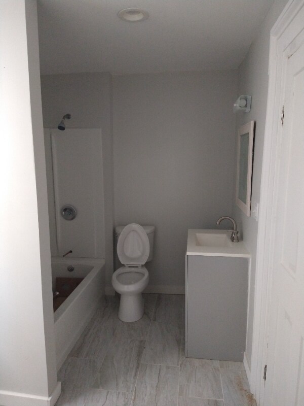 Foto del edificio - 137 E 2nd St