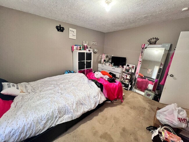 Foto del edificio - Home available in Christiansburg