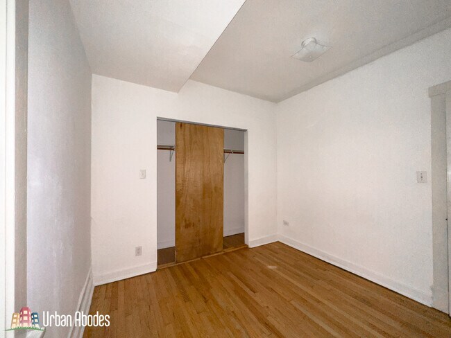 Foto del edificio - 1440 W Thorndale Ave