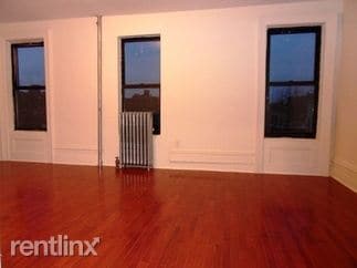 Building Photo - 21 E 129th St