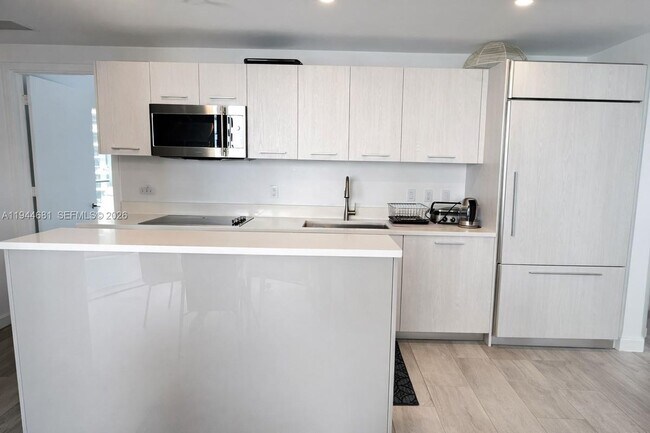 Foto del edificio - 45 SW 9th St