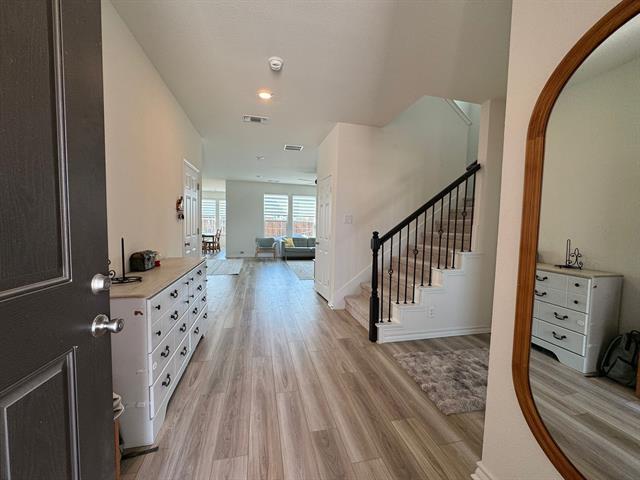 Foto del edificio - 424 Princewood Dr