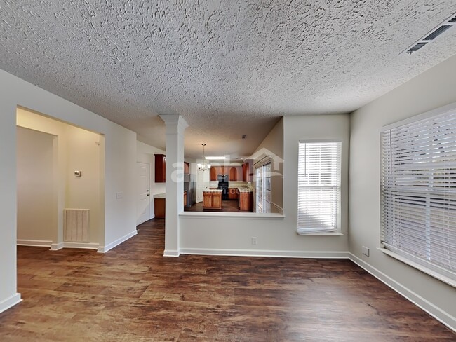 Building Photo - 2992 Brisbane Dr